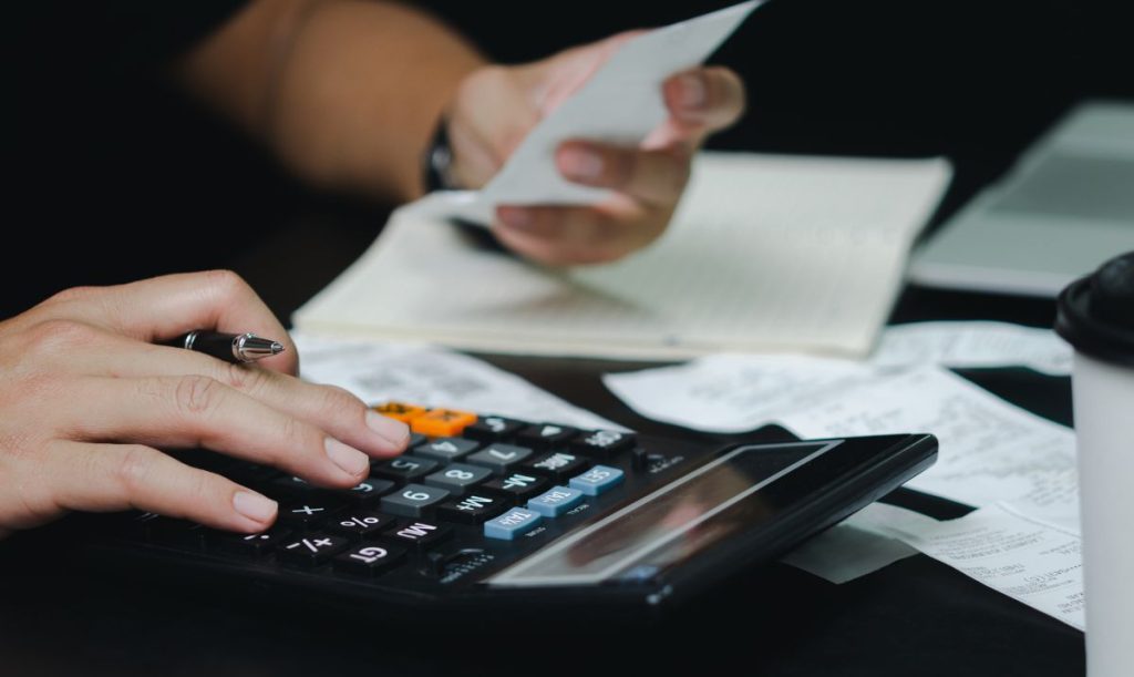 uso della calcolatrice per reverse charge